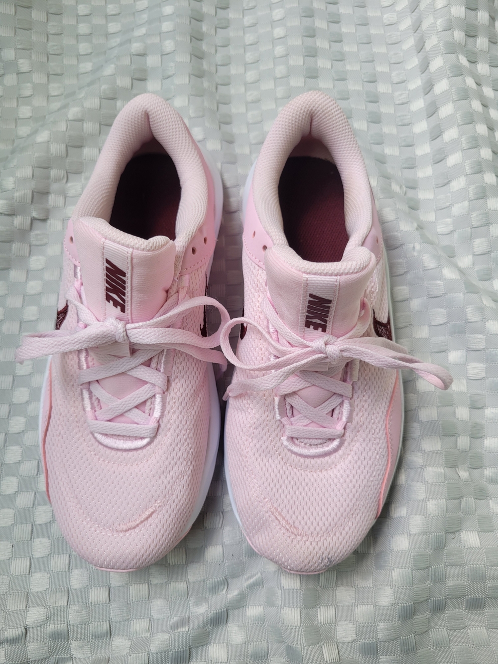Nike Pink Women's Athletic Sneakers Size 7.5
